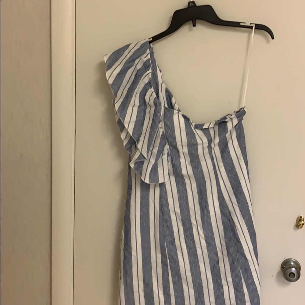 Free generation size L dress